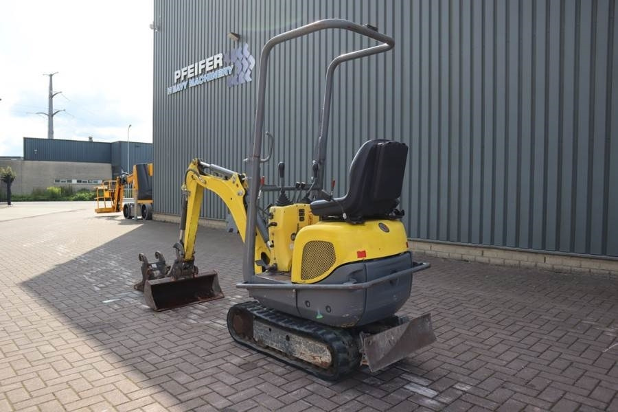 Wacker Neuson E08-01 Wacker Neuson mini excavator including 2 bu - حفارة مُصَّغرة: صورة 4 Wacker Neuson E08-01 Wacker Neuson mini excavator including 2 bu - حفارة مُصَّغرة: صورة 4
