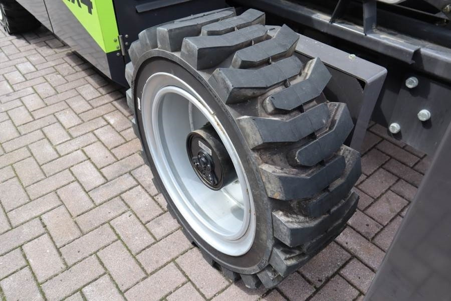 رافعة هيدروليكية مقصية Zoomlion ZS1623RT Diesel, 4x4 Drive, 18m Working Height, 68: صورة 13
