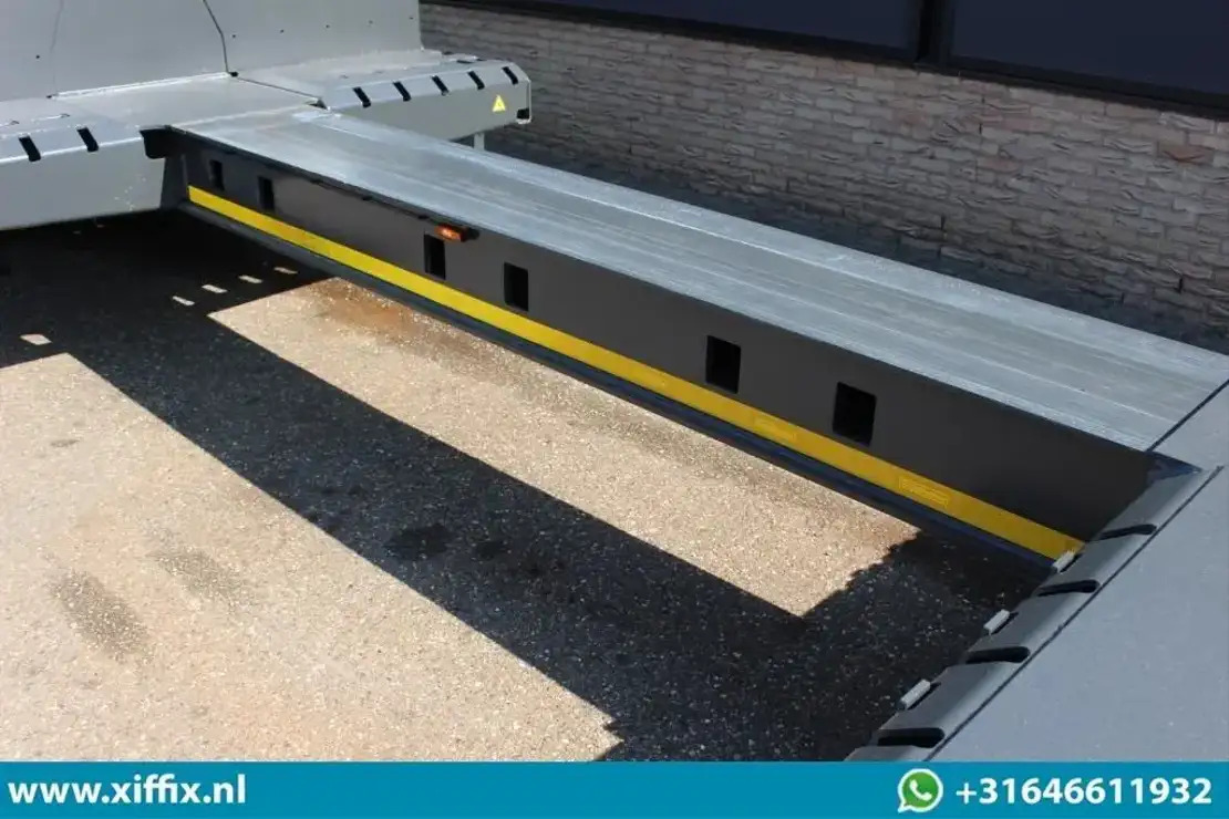 Goldhofer TE Huur 3-ass. Uitschuifbare semi dieplader / Naloop gestuurd - عربة منخفضة مسطحة نصف مقطورة: صورة 4 Goldhofer TE Huur 3-ass. Uitschuifbare semi dieplader / Naloop gestuurd - عربة منخفضة مسطحة نصف مقطورة: صورة 4
