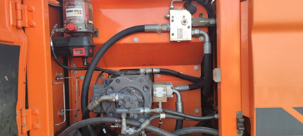 Doosan 225 LC - حفار زحاف: صورة 4 Doosan 225 LC - حفار زحاف: صورة 4