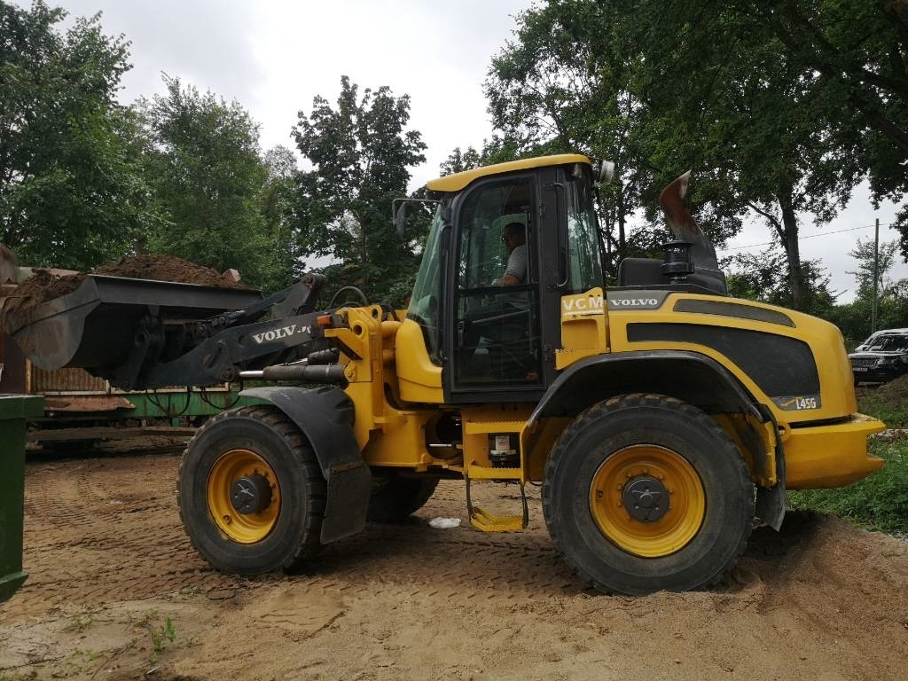 Volvo L 45 G - اللودر بعجل: صورة 4 Volvo L 45 G - اللودر بعجل: صورة 4