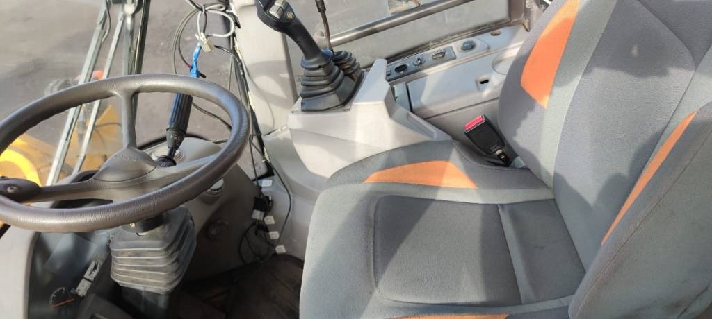 Volvo L 45 G - اللودر بعجل: صورة 5 Volvo L 45 G - اللودر بعجل: صورة 5