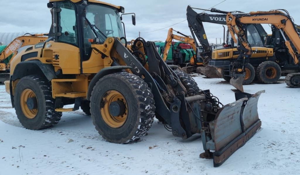 Volvo L 45 G - اللودر بعجل: صورة 1 Volvo L 45 G - اللودر بعجل: صورة 1