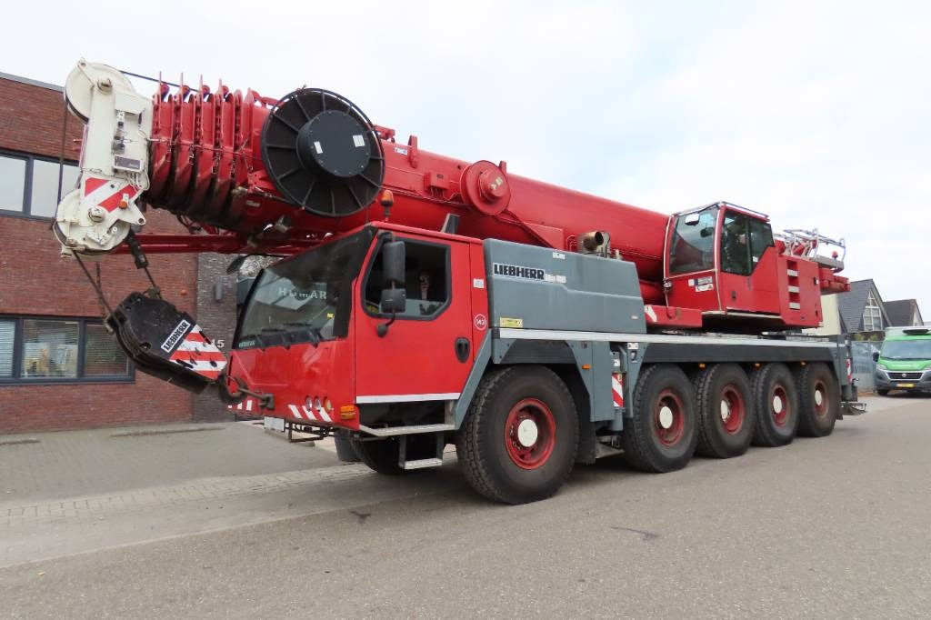 Liebherr LTM 1100-5.2  - رافعة لجميع التضاريس: صورة 1 Liebherr LTM 1100-5.2  - رافعة لجميع التضاريس: صورة 1