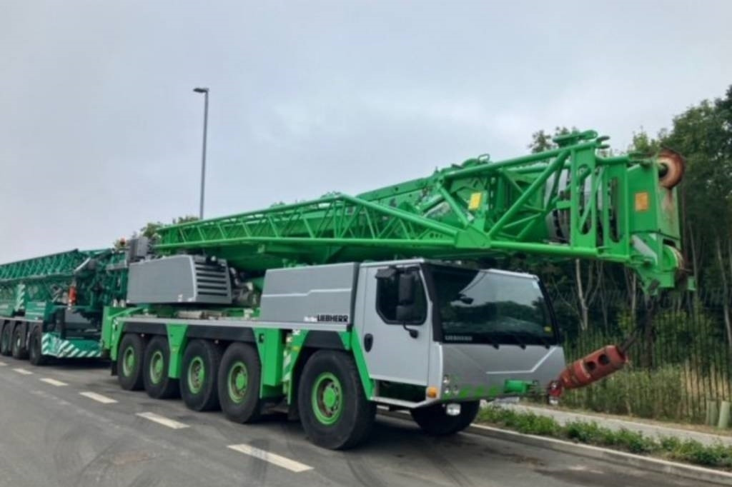 Liebherr LTM 1130-5.1 - رافعة لجميع التضاريس: صورة 1 Liebherr LTM 1130-5.1 - رافعة لجميع التضاريس: صورة 1