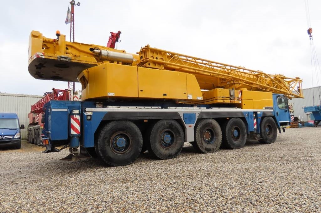 Liebherr LTM 1130-5.1 - رافعة لجميع التضاريس: صورة 3 Liebherr LTM 1130-5.1 - رافعة لجميع التضاريس: صورة 3