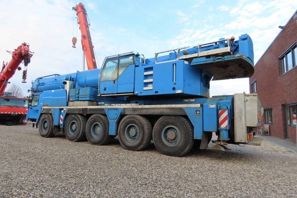 Liebherr LTM 1130-5.1 - رافعة لجميع التضاريس: صورة 4 Liebherr LTM 1130-5.1 - رافعة لجميع التضاريس: صورة 4