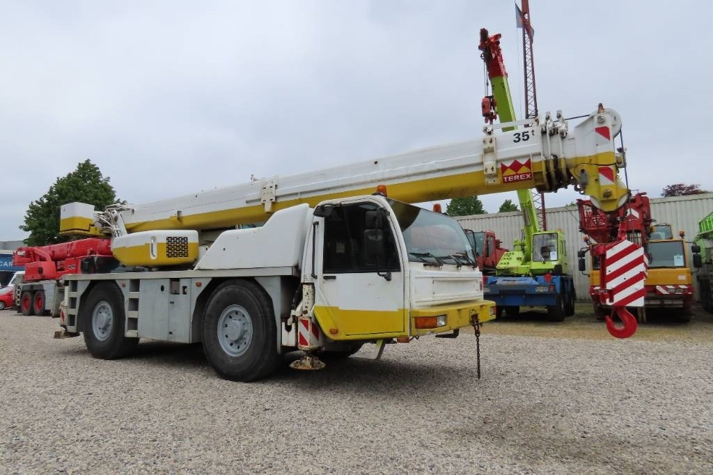 PPM ATT 400/3  - رافعة لجميع التضاريس: صورة 2 PPM ATT 400/3  - رافعة لجميع التضاريس: صورة 2