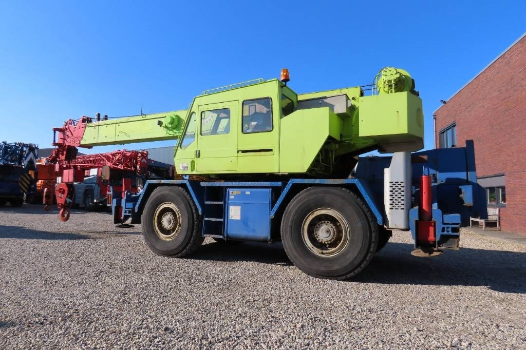 Tadano TR 250 E  - موبايل كرين: صورة 3 Tadano TR 250 E  - موبايل كرين: صورة 3