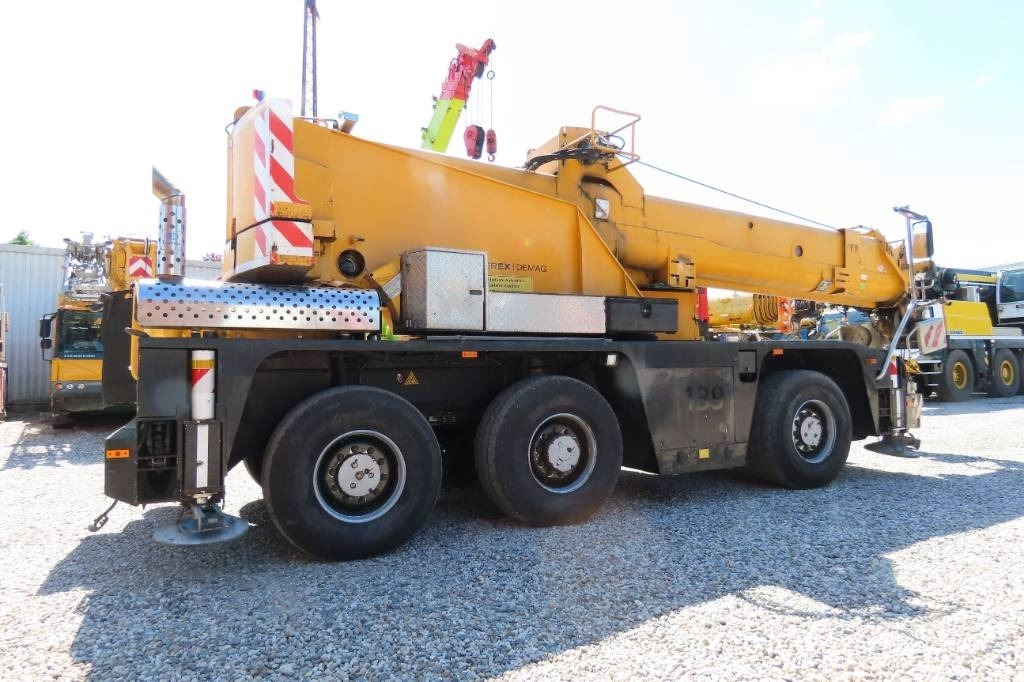 Terex Demag AC 40-1 City - رافعة لجميع التضاريس: صورة 3 Terex Demag AC 40-1 City - رافعة لجميع التضاريس: صورة 3