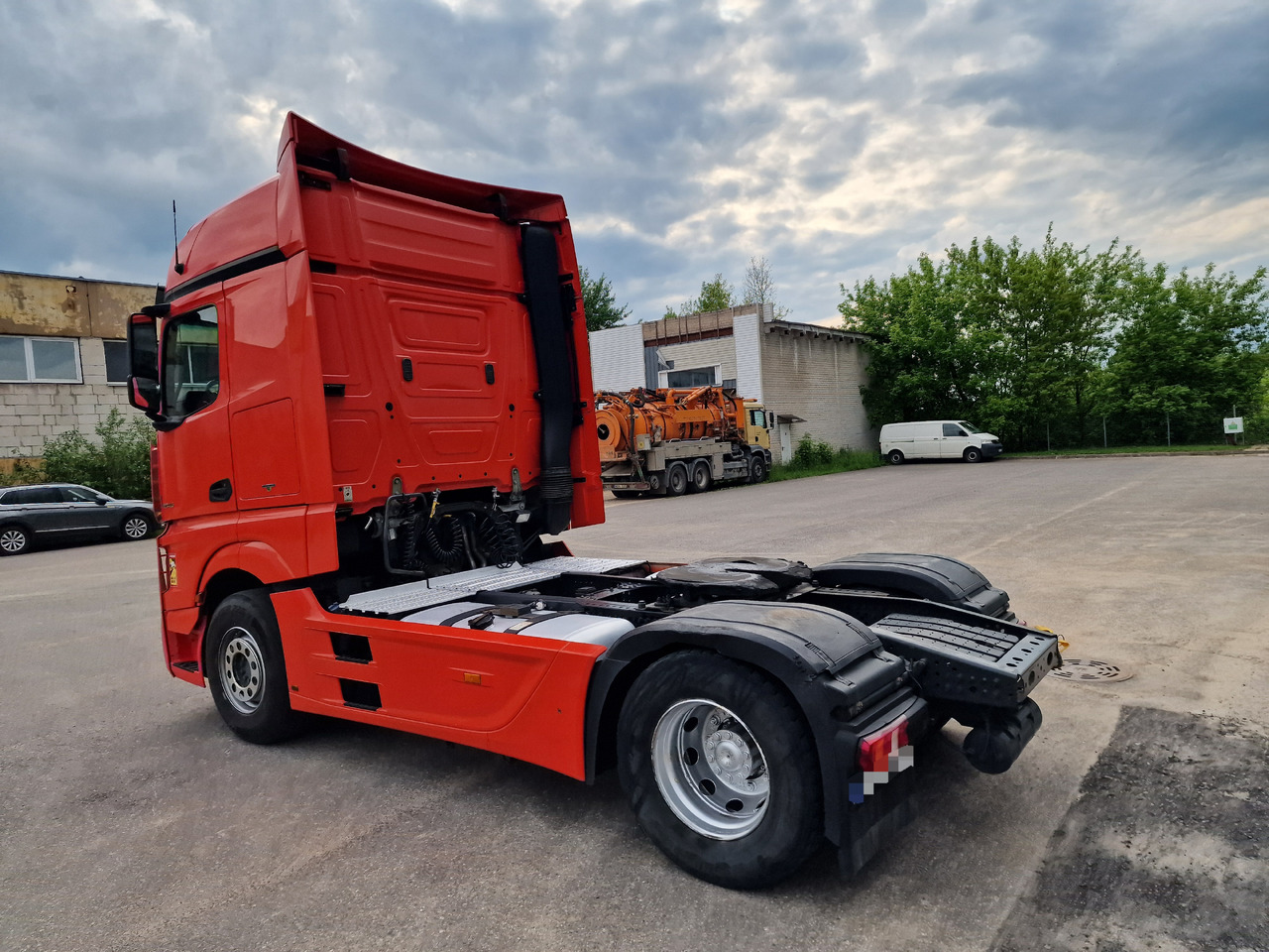 MERCEDES-BENZ Actros 1845 Retarder - وحدة جر: صورة 4 MERCEDES-BENZ Actros 1845 Retarder - وحدة جر: صورة 4