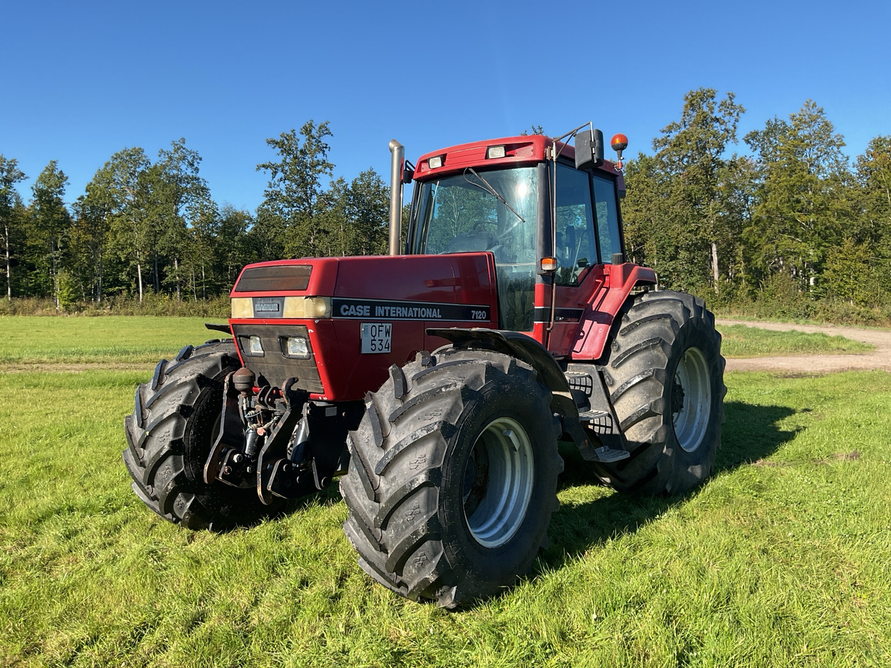 Case IH 7120 - جرار: صورة 1 Case IH 7120 - جرار: صورة 1