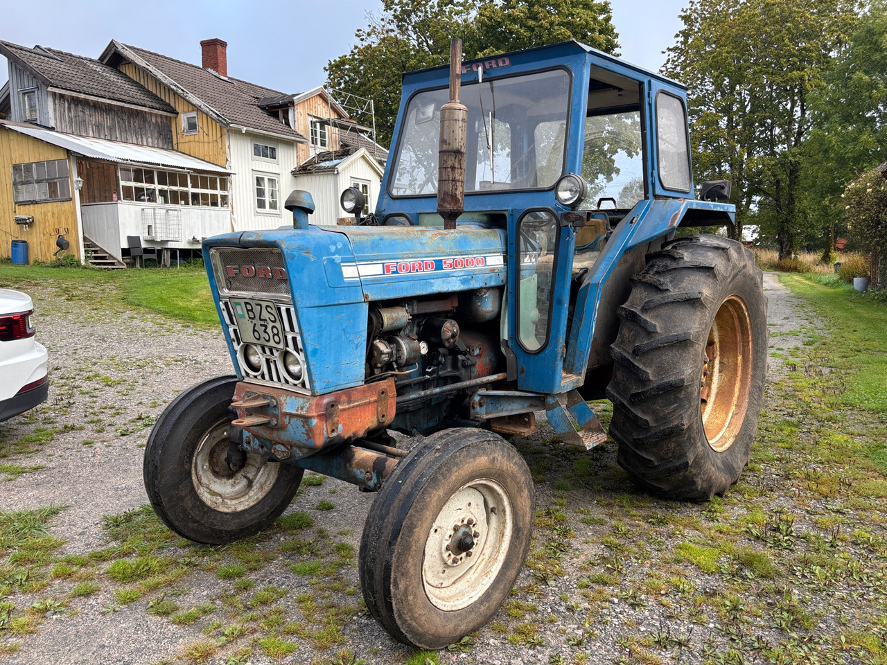Ford 5000 - جرار: صورة 1 Ford 5000 - جرار: صورة 1