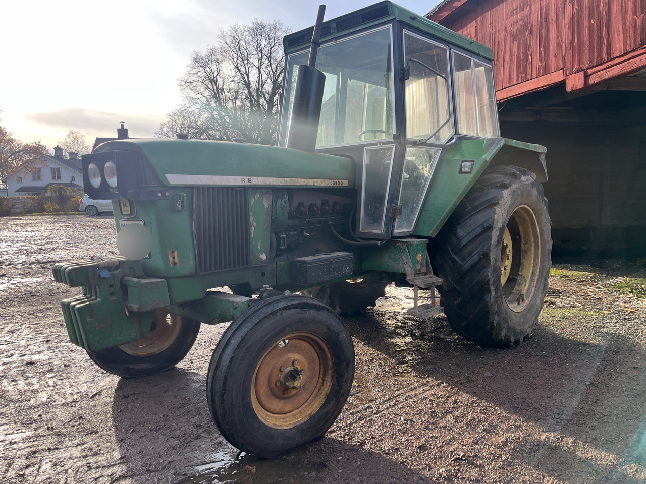 John Deere 3130 - جرار: صورة 1 John Deere 3130 - جرار: صورة 1