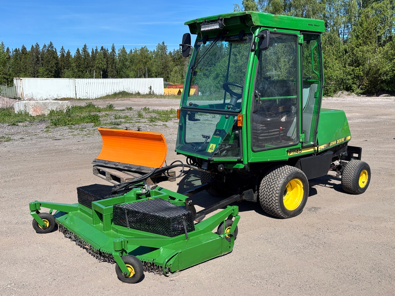 John Deere F1145 - آلية المنفعة/ مركبة خاصة: صورة 1 John Deere F1145 - آلية المنفعة/ مركبة خاصة: صورة 1