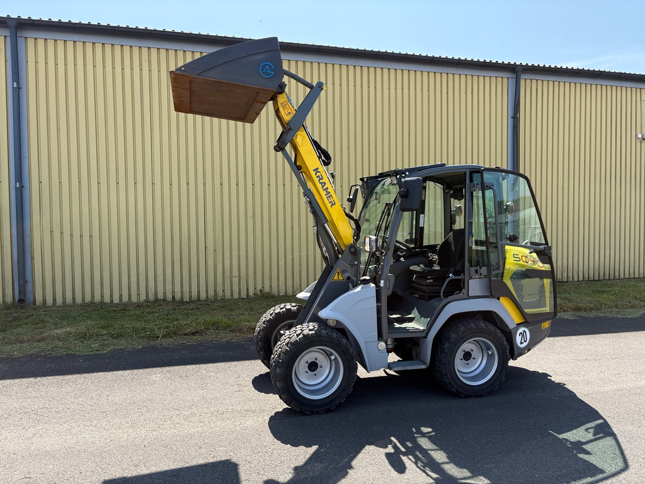 Kramer 5040 - اللودر بعجل: صورة 1 Kramer 5040 - اللودر بعجل: صورة 1