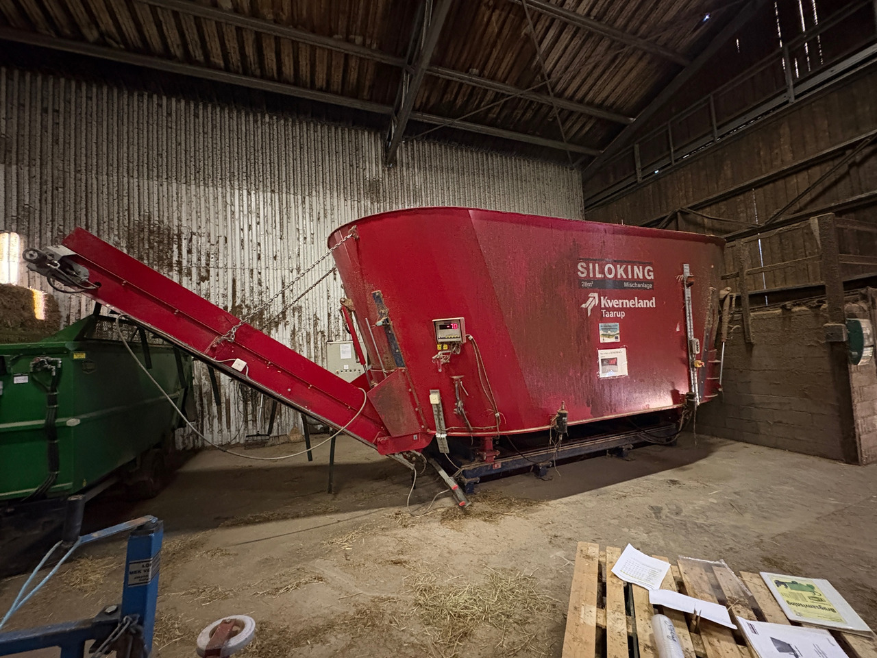 Kverneland SMA 28 - معدات الثروة الحيوانية: صورة 1 Kverneland SMA 28 - معدات الثروة الحيوانية: صورة 1