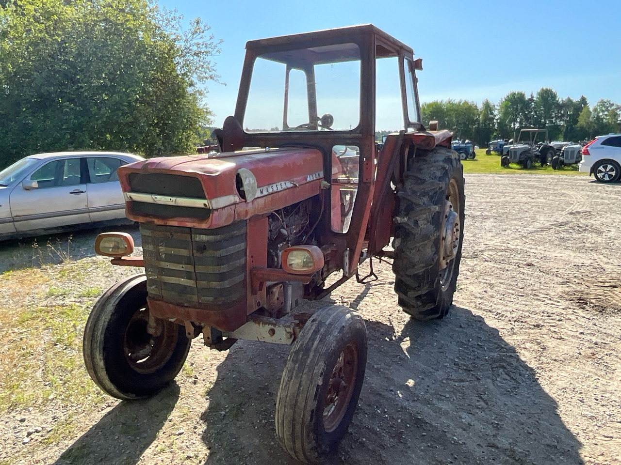 Massey Ferguson 165 - جرار: صورة 1 Massey Ferguson 165 - جرار: صورة 1