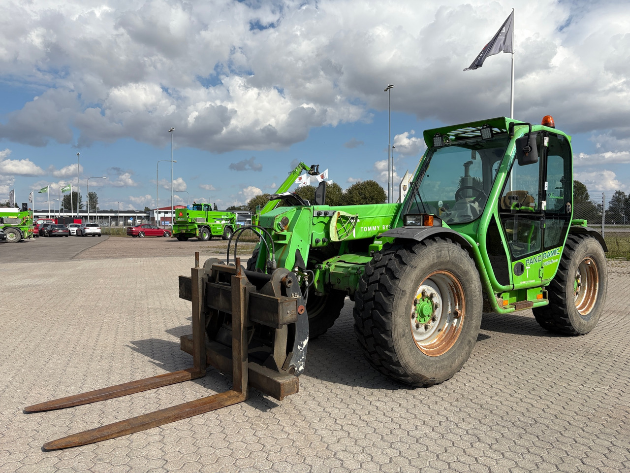 Merlo P32.6 Plus - رافعة تلسكوبية: صورة 1 Merlo P32.6 Plus - رافعة تلسكوبية: صورة 1