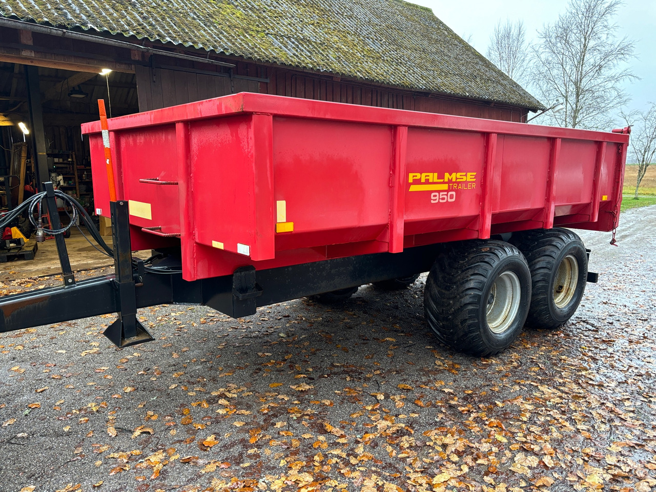 Palmse 950 - مقطورة قلاب: صورة 1 Palmse 950 - مقطورة قلاب: صورة 1