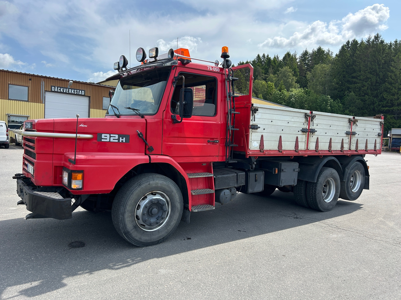 Scania 92H - شاحنة: صورة 1 Scania 92H - شاحنة: صورة 1