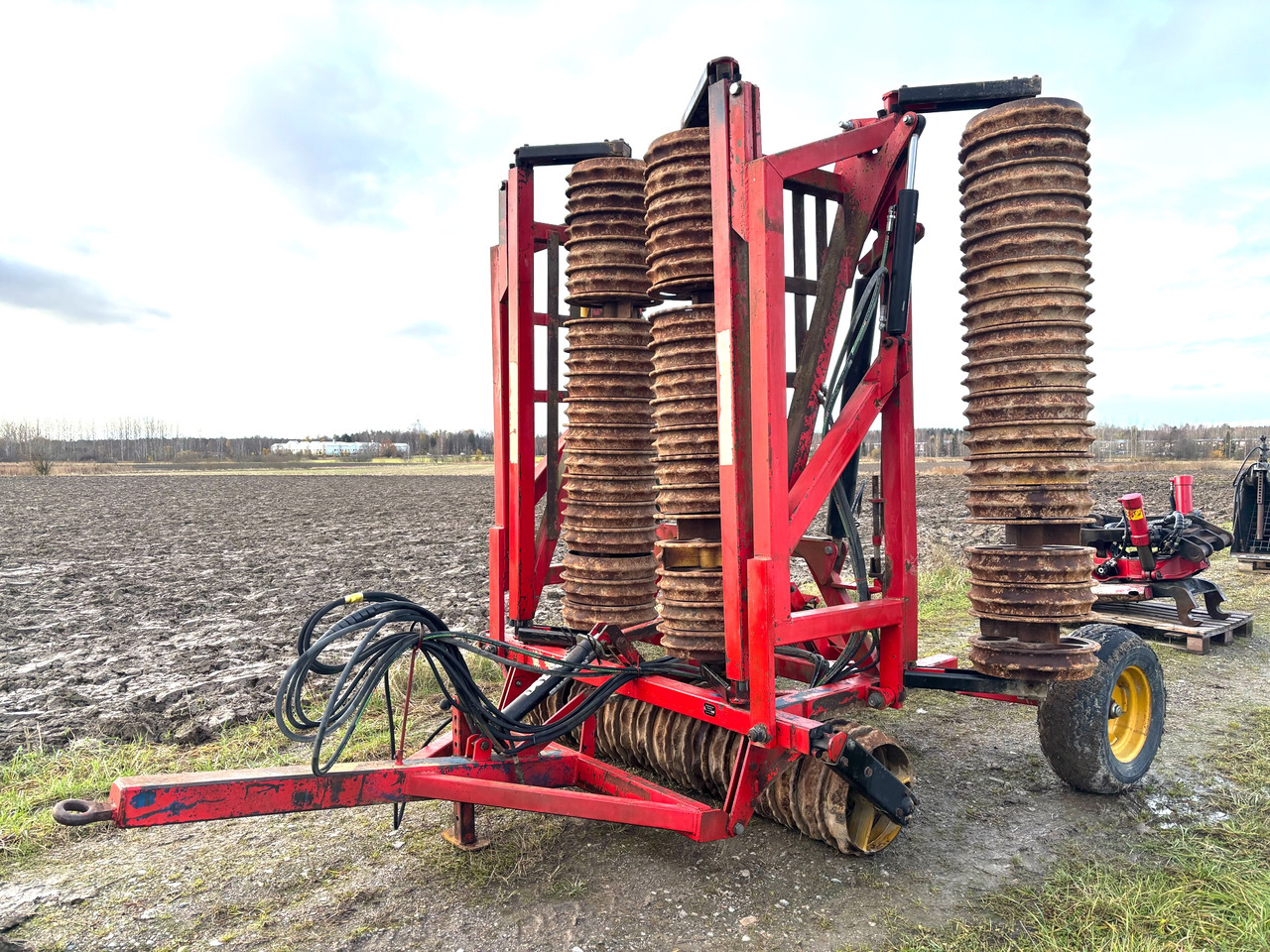 Väderstad 77B-6 - اسطوانة المزرعة: صورة 1 Väderstad 77B-6 - اسطوانة المزرعة: صورة 1