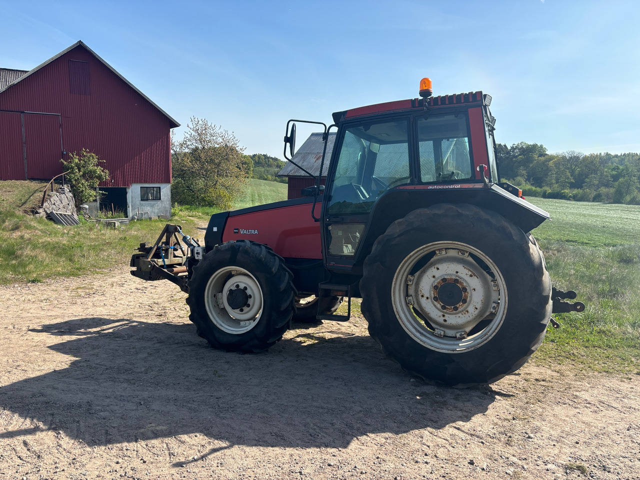 Valmet 6400 - جرار: صورة 1 Valmet 6400 - جرار: صورة 1