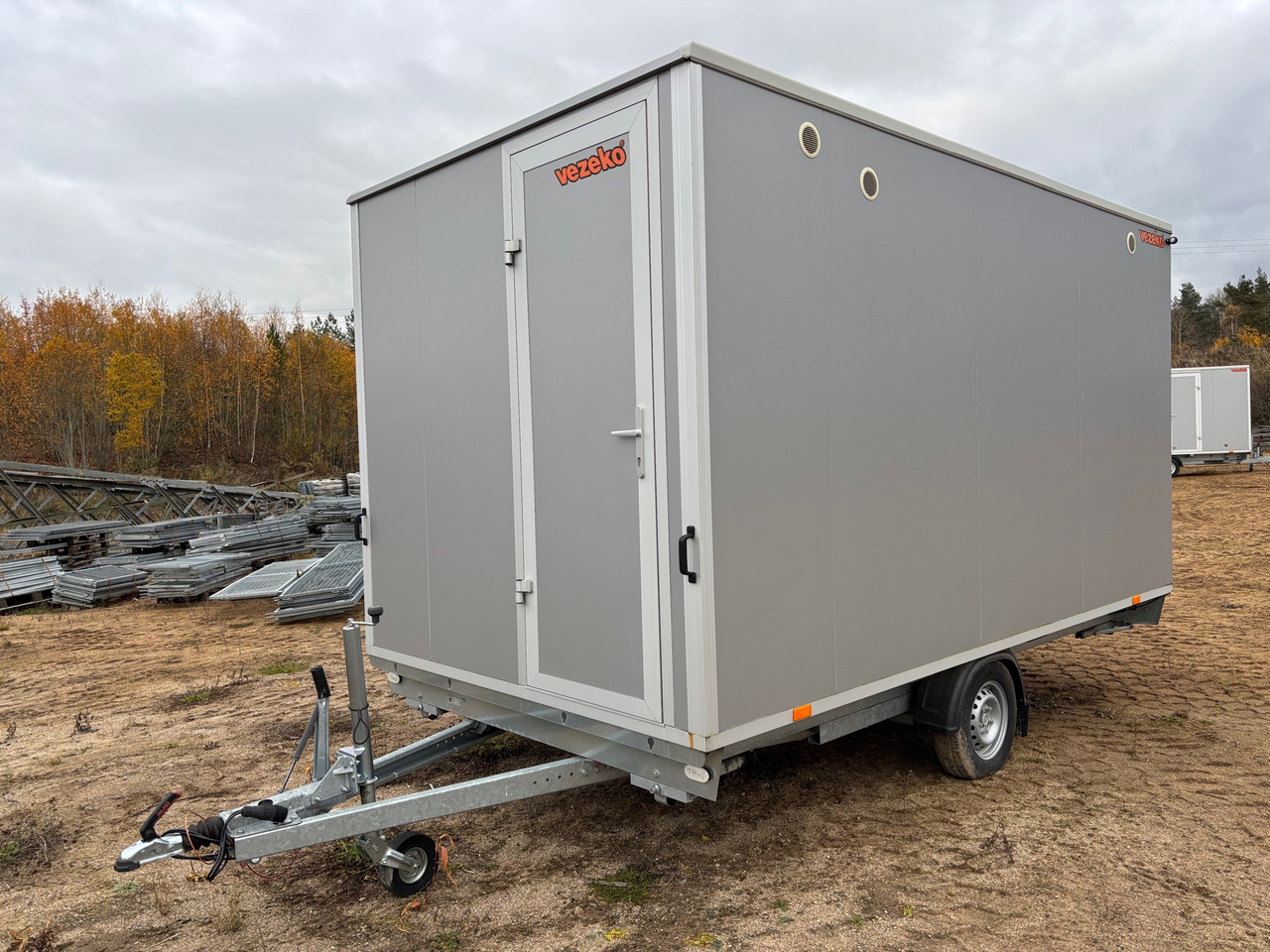 Vezeko Mobi 4203 WTC SP Custom - حاوية البناء, عربة مقطورة: صورة 1 Vezeko Mobi 4203 WTC SP Custom - حاوية البناء, عربة مقطورة: صورة 1