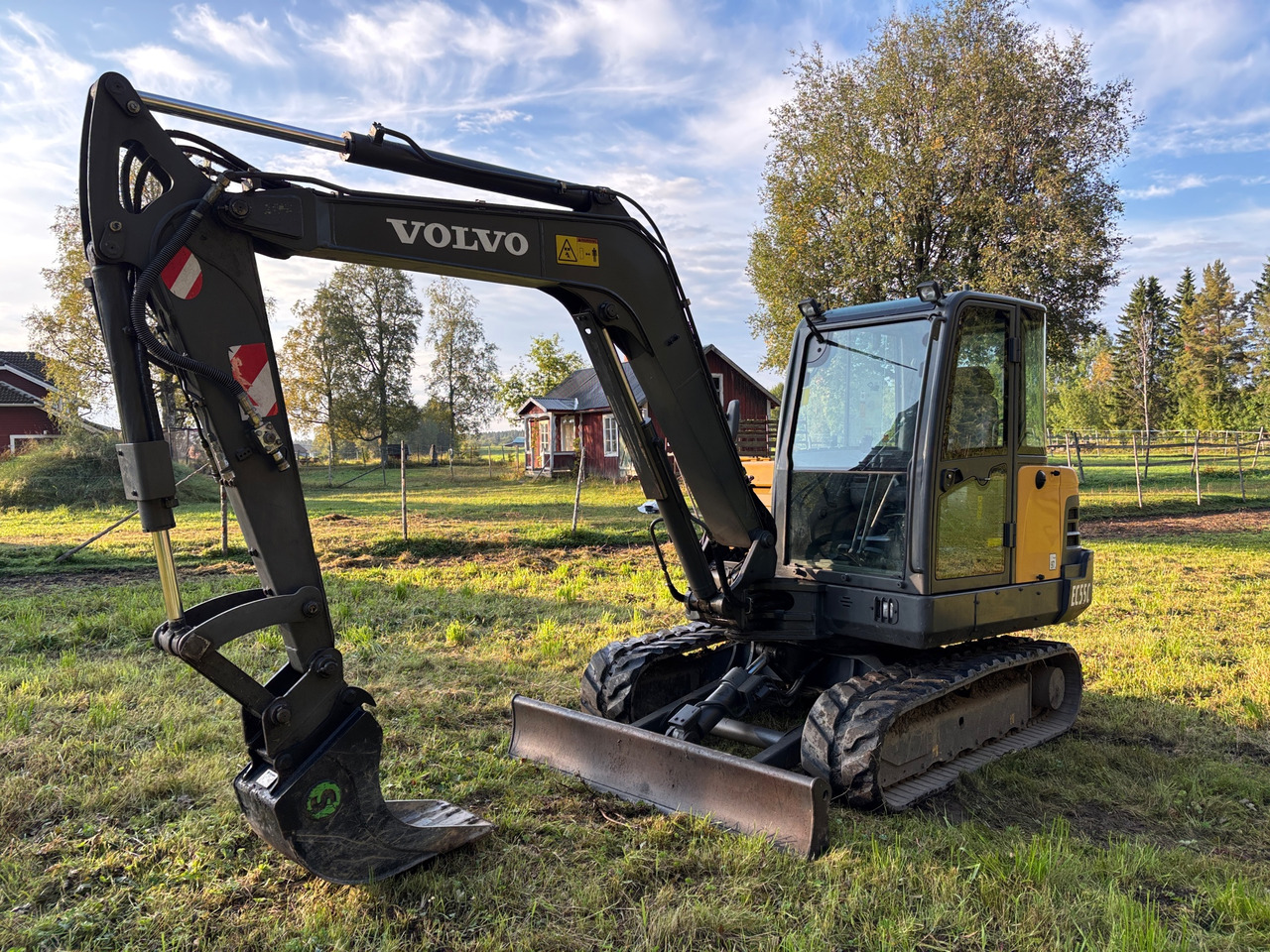 Volvo EC55C - حفارة: صورة 1 Volvo EC55C - حفارة: صورة 1