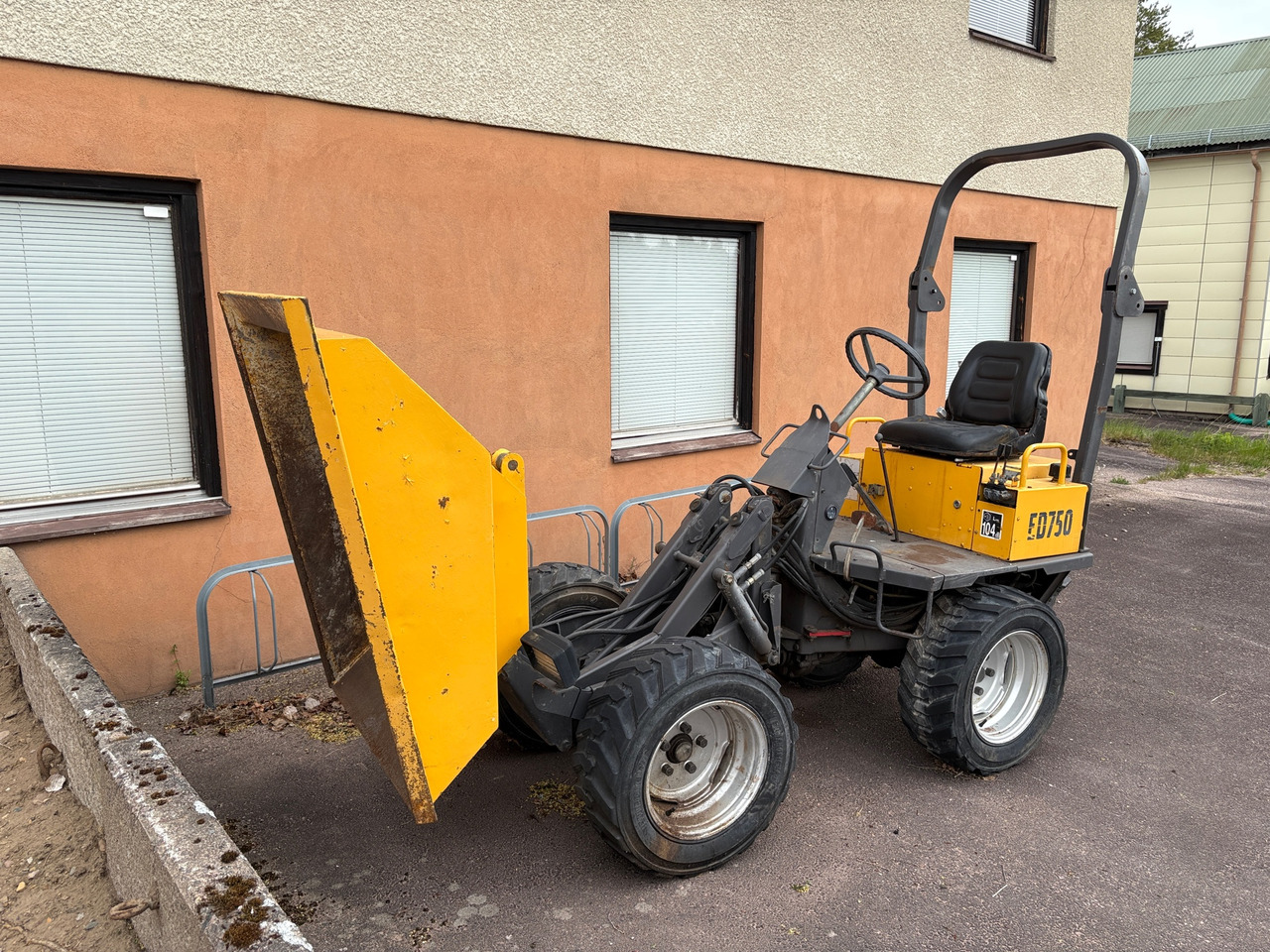Volvo ED750 - شاحنة التعدين: صورة 1 Volvo ED750 - شاحنة التعدين: صورة 1