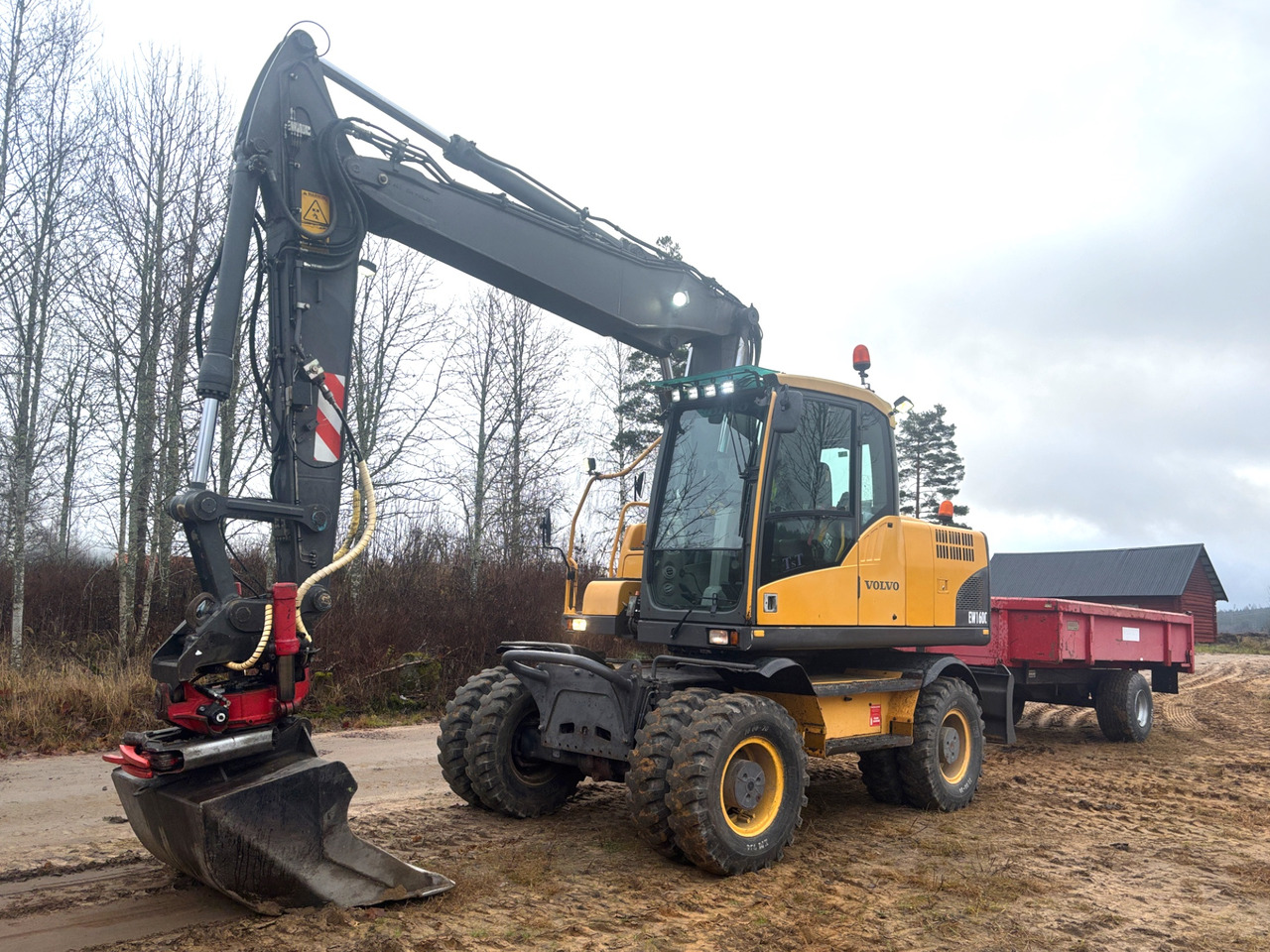 Volvo EW160C - حفارة: صورة 1 Volvo EW160C - حفارة: صورة 1