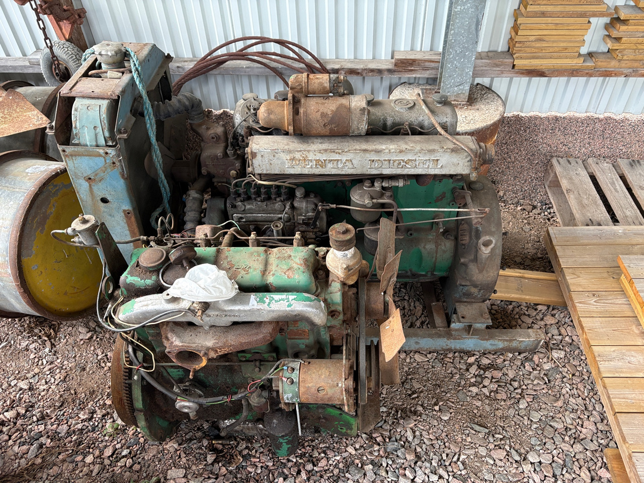 Volvo Penta diesel - محرك - آلات البناء: صورة 1 Volvo Penta diesel - محرك - آلات البناء: صورة 1