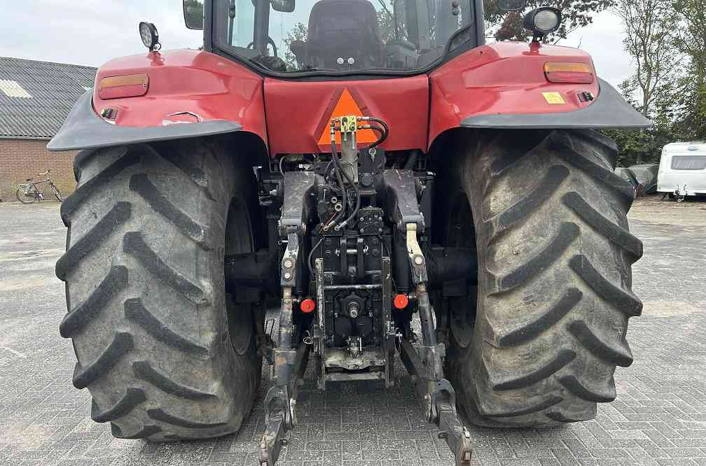 Case-IH Magnum 310 powershift - جرار: صورة 3 Case-IH Magnum 310 powershift - جرار: صورة 3