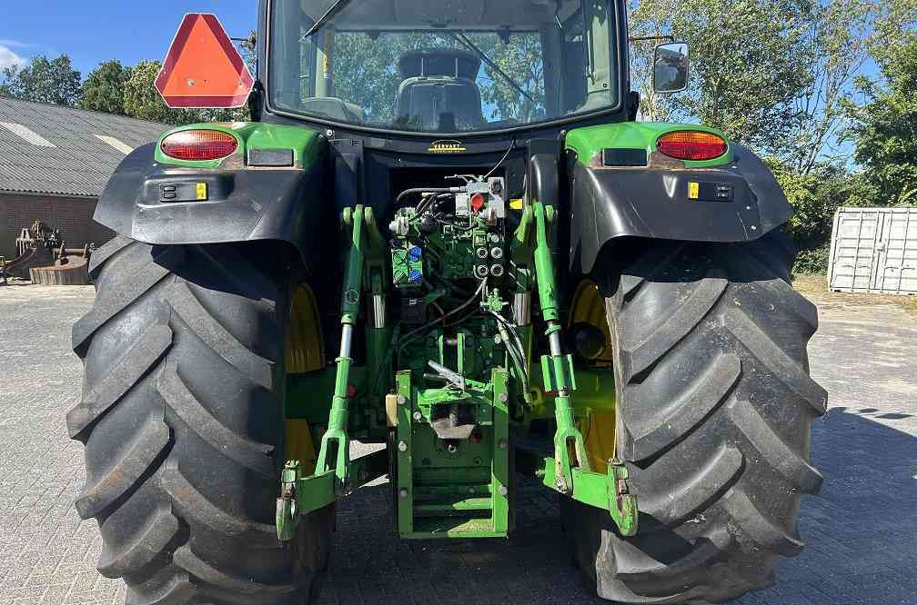 John Deere 6.150R 6150R powerquad - جرار: صورة 3 John Deere 6.150R 6150R powerquad - جرار: صورة 3