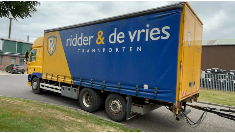 DAF CF 85.410 Schuifzijlen wagen 6x2 Daf CF85 - شاحنة مقفلة: صورة 4 DAF CF 85.410 Schuifzijlen wagen 6x2 Daf CF85 - شاحنة مقفلة: صورة 4