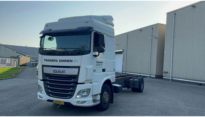 DAF XF 440 Daf XF106 Chassis cabine clean euro6 - شاحنة هيكل كابينة: صورة 3 DAF XF 440 Daf XF106 Chassis cabine clean euro6 - شاحنة هيكل كابينة: صورة 3
