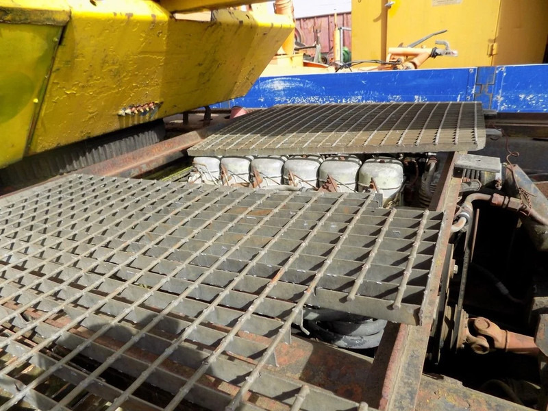 رافعة لجميع التضاريس Gottwald Gottwald AMK35 telescopic crane: صورة 10