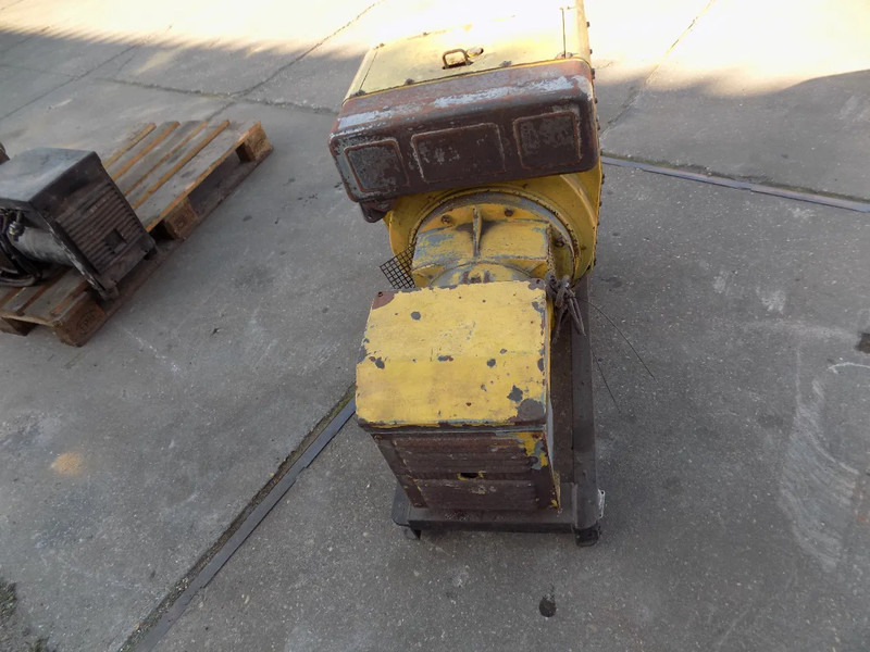 Hatz generator - مجموعة المولدات: صورة 3 Hatz generator - مجموعة المولدات: صورة 3