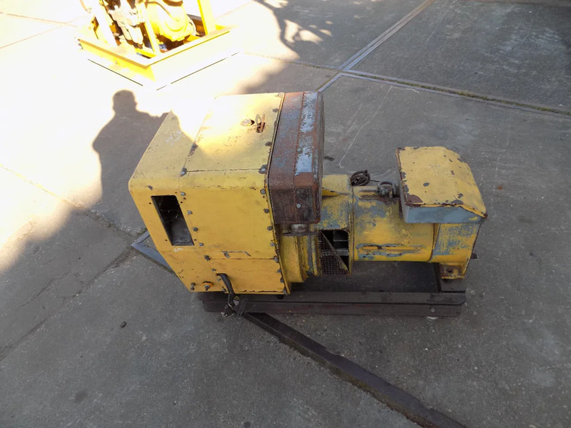 Hatz generator - مجموعة المولدات: صورة 5 Hatz generator - مجموعة المولدات: صورة 5