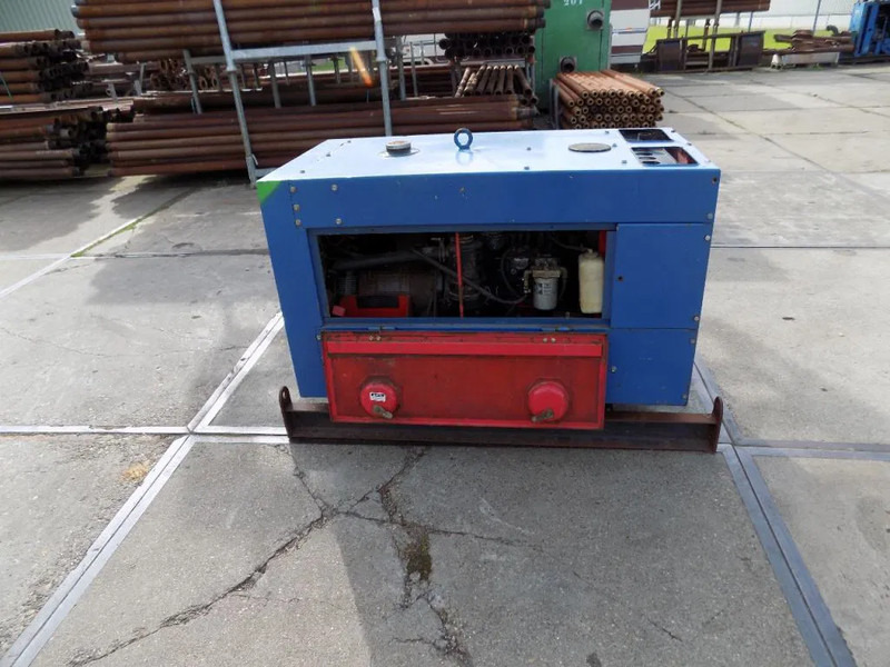 مجموعة المولدات Lincoln Petbow panther 270 Lasdiesel: صورة 8 مجموعة المولدات Lincoln Petbow panther 270 Lasdiesel: صورة 8