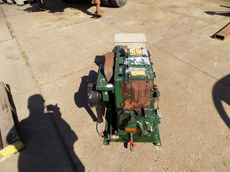 Lister aggregaat 3 cill. lister 25 kva met stamford dynamo keuze uit 2 stuks - مجموعة المولدات: صورة 5 Lister aggregaat 3 cill. lister 25 kva met stamford dynamo keuze uit 2 stuks - مجموعة المولدات: صورة 5
