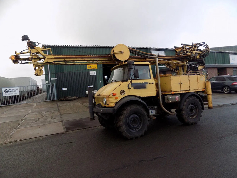 Mercedes-Benz U416 Unimog KNEBEL HY75 - برج الحفر: صورة 1 Mercedes-Benz U416 Unimog KNEBEL HY75 - برج الحفر: صورة 1