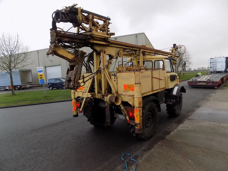 Mercedes-Benz U416 Unimog KNEBEL HY75 - برج الحفر: صورة 4 Mercedes-Benz U416 Unimog KNEBEL HY75 - برج الحفر: صورة 4