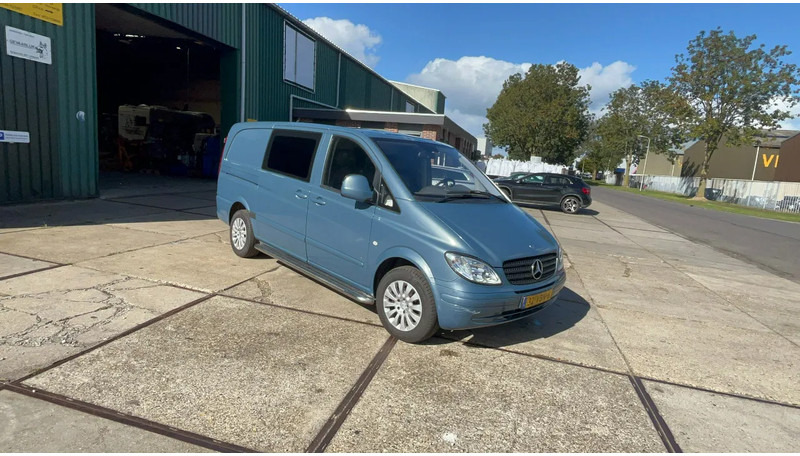 Mercedes-Benz Vito Vito 120 V6 3.0 CDI achter deuren - فان المدمجة: صورة 1 Mercedes-Benz Vito Vito 120 V6 3.0 CDI achter deuren - فان المدمجة: صورة 1
