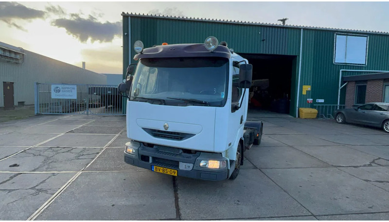 Renault Midlum Renault Midlum - وحدة جر: صورة 3 Renault Midlum Renault Midlum - وحدة جر: صورة 3