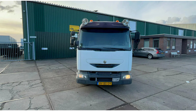 Renault Midlum Renault Midlum - وحدة جر: صورة 2 Renault Midlum Renault Midlum - وحدة جر: صورة 2