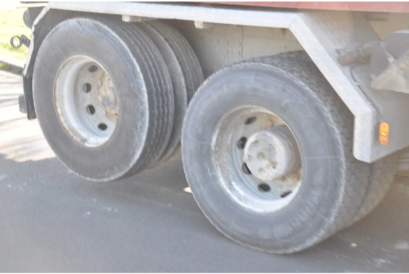 Scania R164-480 V8 164G - شاحنة قلاب: صورة 3 Scania R164-480 V8 164G - شاحنة قلاب: صورة 3