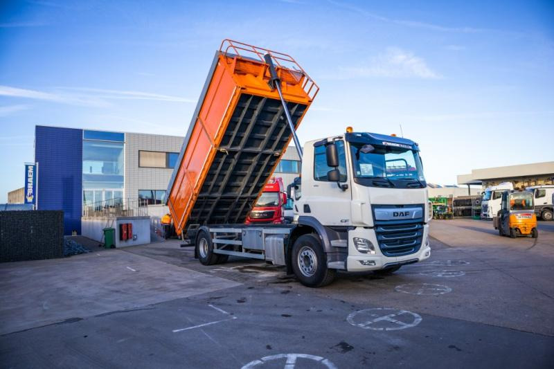 DAF CF 410-4x2 - 13 642 KM - 26m3 - شاحنة قلاب: صورة 2 DAF CF 410-4x2 - 13 642 KM - 26m3 - شاحنة قلاب: صورة 2