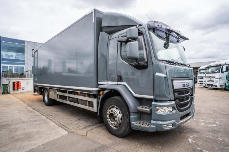 DAF LF 55.220(19 T-E6 )+DHOLLANDIA 2TON - شاحنة مقفلة: صورة 2 DAF LF 55.220(19 T-E6 )+DHOLLANDIA 2TON - شاحنة مقفلة: صورة 2