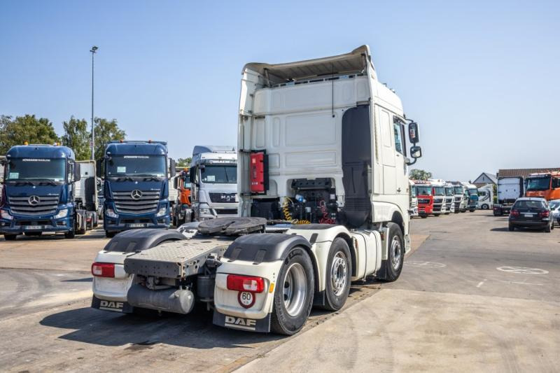 DAF XF 460-6X2-315 000 KM+ ADR - وحدة جر: صورة 3 DAF XF 460-6X2-315 000 KM+ ADR - وحدة جر: صورة 3